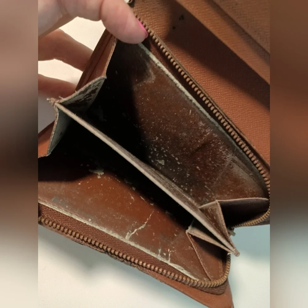 Louis Vuitton Tresor L-shaped zipper compact wallet Monogram